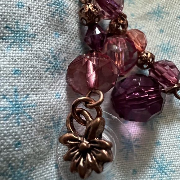 Women’s one of a kind handmade vintage earrings. - Picture 4 of 6